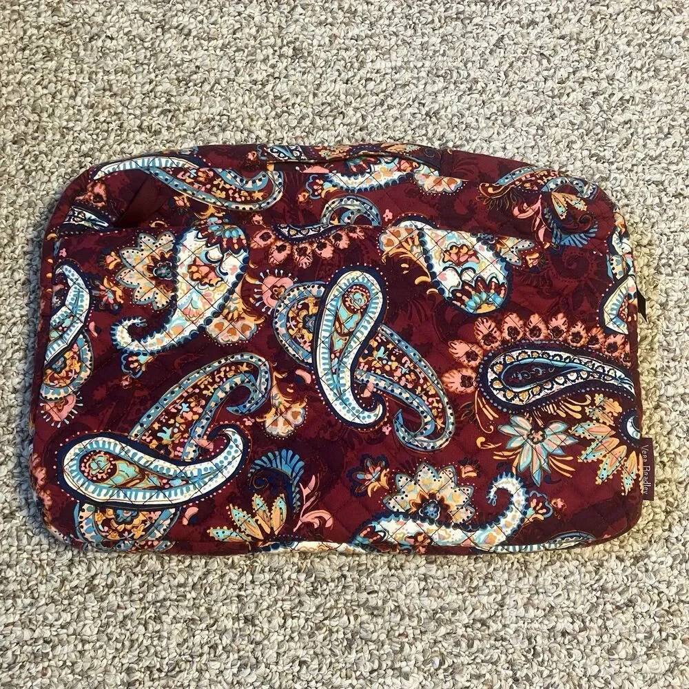 Vera Bradley Paisley Jamboree Laptop Bag Sleeve Zip Padded 2 Pockets Colorful